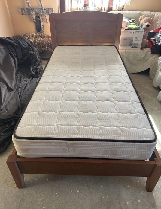 Cama solteiro + colchão