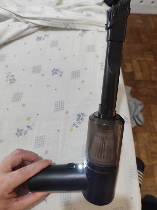 Mini aspirador novo
