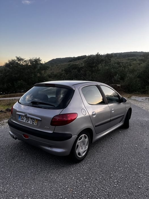Peugeot 206 gasolina — photo 3