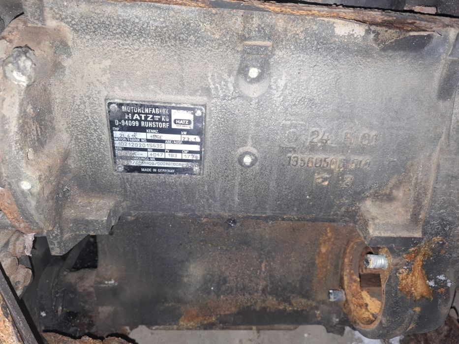 Silnik hatz 2l41 c 2 cyl   hatz 2l40  części koło pasowe