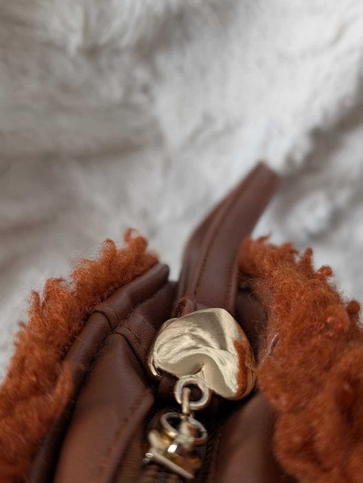 Pluszowa Torebka Miś Flower Knows Bacio Bouquet Łapka 3D