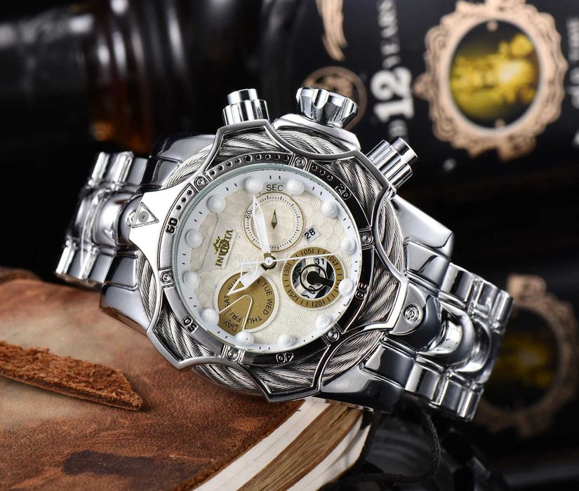 invicta large plate watch clown watch