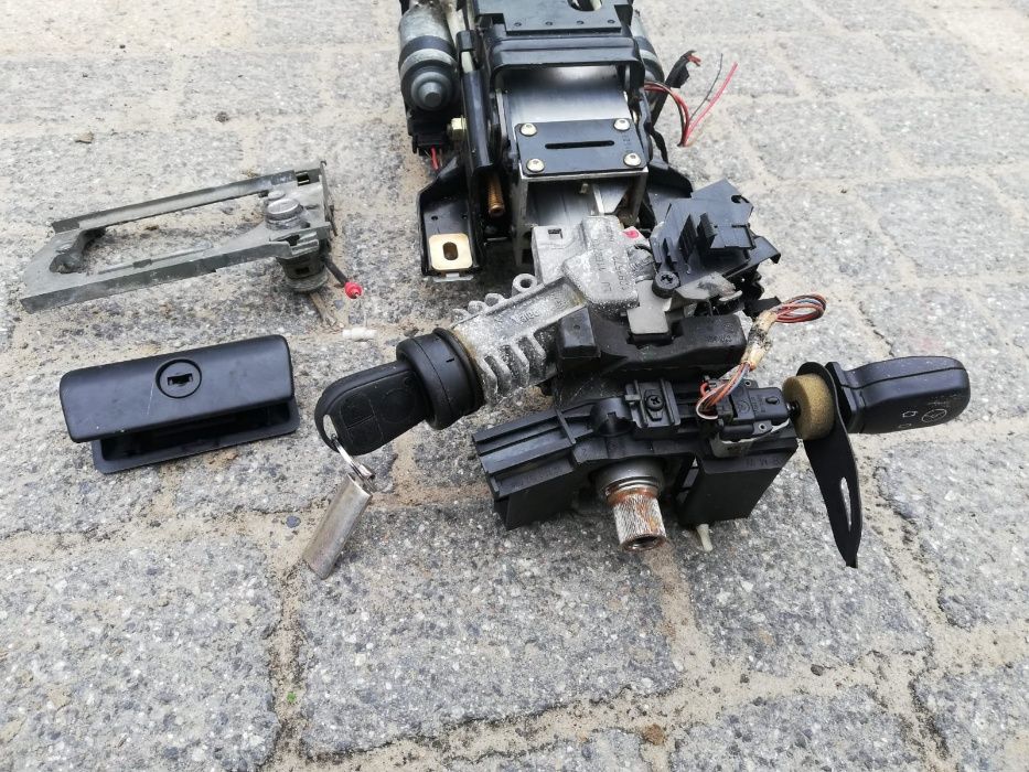 Stacyjka, wkładka zamka, wkładka schowka, kluczyk BMW E39 elektryczna