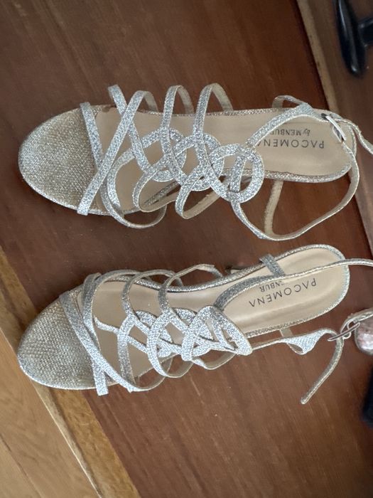 Sandalias pacomena numero 38