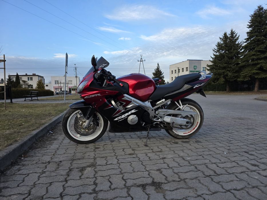 Honda Cbr 600 F4i Wtrysk 2002