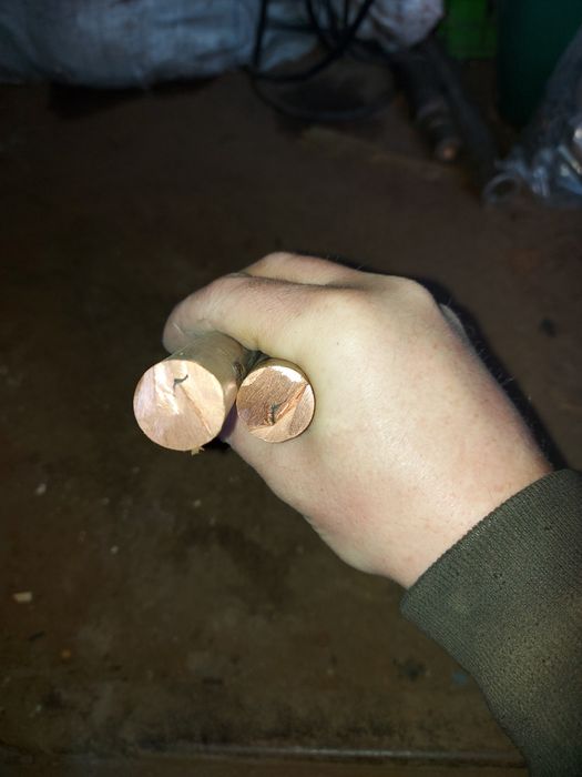 Продам кругляк , латунний, шинка