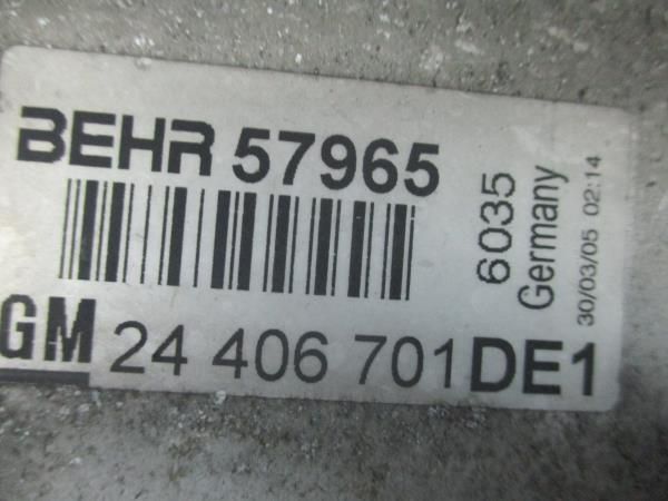 Radiador do intercooler OPEL Zafira A (F75_)