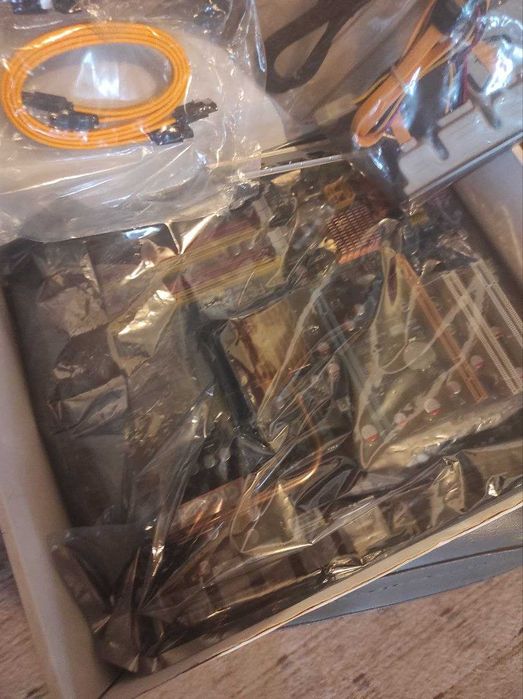 Материнська плата Gigabyte ga-p35-ds3p + XEON L5430 ! комплект
