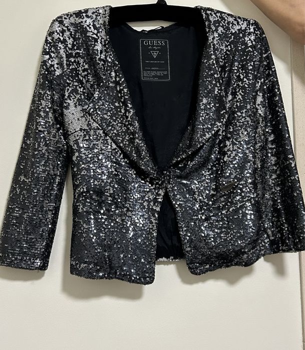 Casaco lantejolas Guess