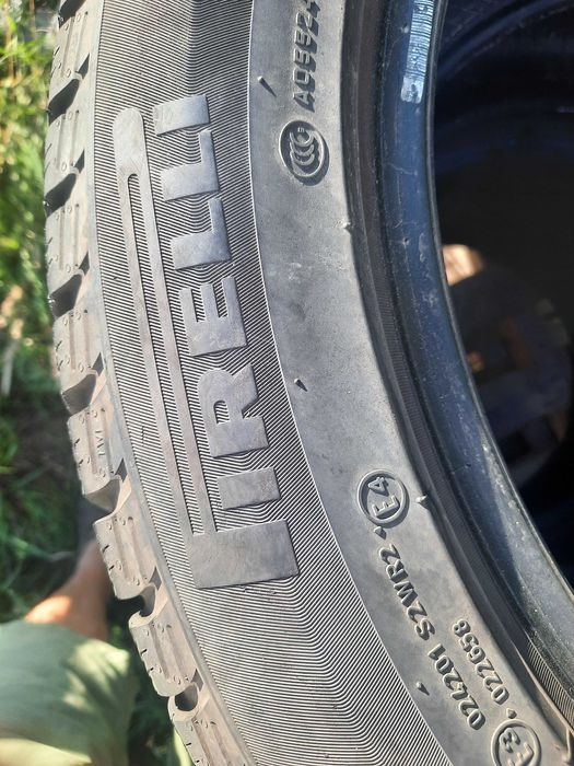 Pirelli sottozero 255/55 r18 (zimowe)