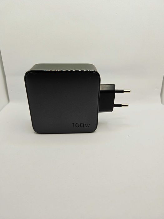 Ugreen 100W GaN ładowarka 4-portowa USB-C / USB-A – szybkie ładowanie