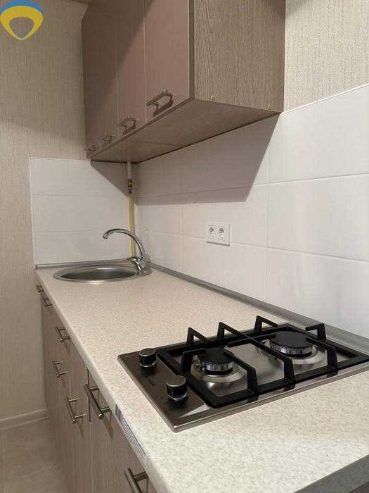 1-кімнатна 33 м² з новим капітальним ремонтом + АГВ  ЖК «7 Небо»