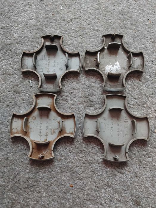 Dekielki alufelgi 4x100 opel  komplet skoda 56mm x 52mm oryginał