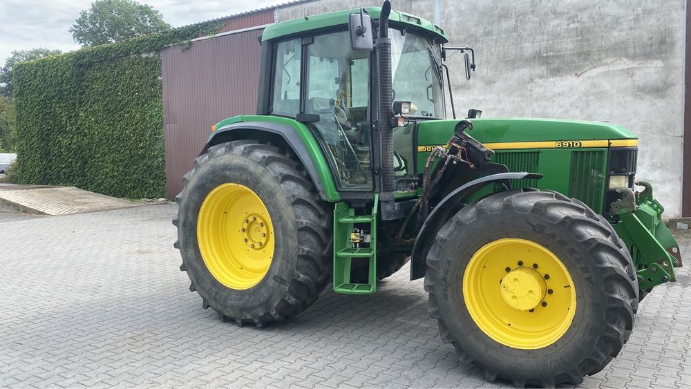 John Deere 6910 Premium + Stoll ładowacz (6810,6610,6920) z Niemiec, TLS, klima Brutto