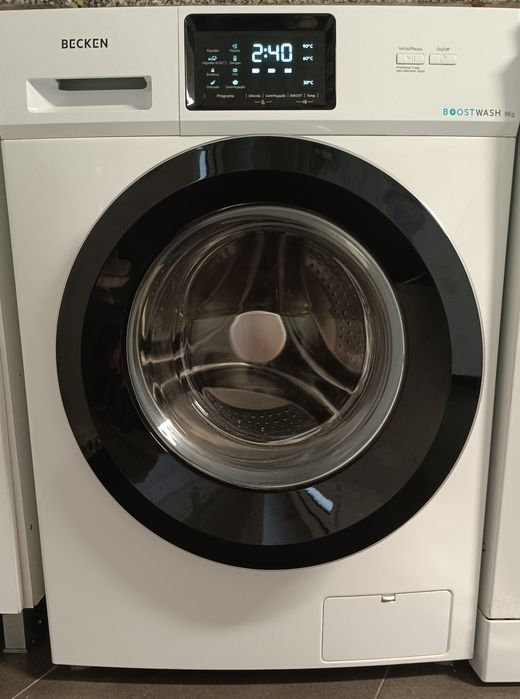 Maquina de Lavar Roupa Becken 8kg