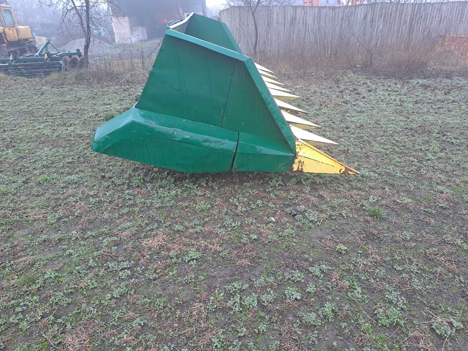 Комбаїн Дон 1500