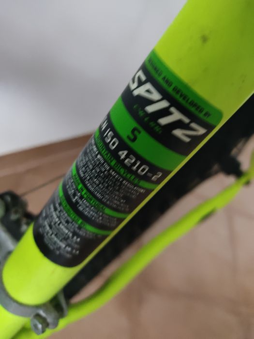 Bicicleta  roda aro 27,5 Selim novo