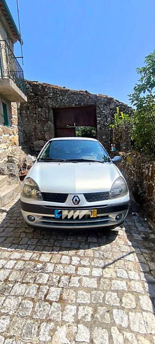 Renault Clio II - 1.2 16v de 2001
