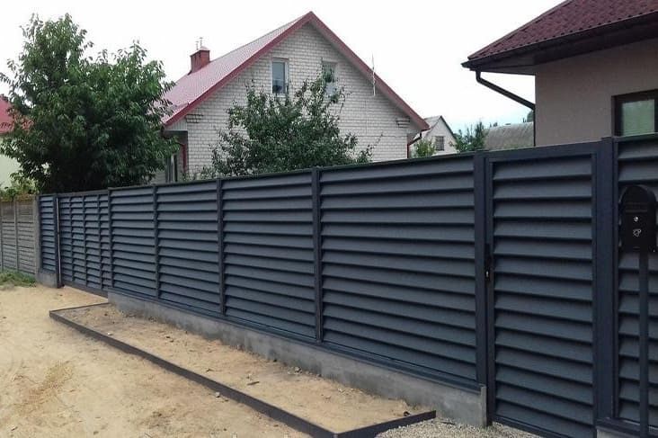 Металочерепиця, профнастил, блокхаус, штахети, секційні огорожі
