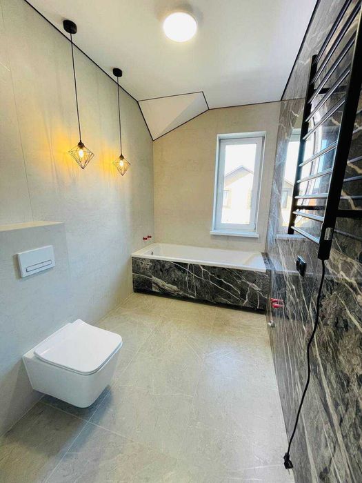 Продаж таунхаусу з дизайнерським ремонтом у Вінниці!