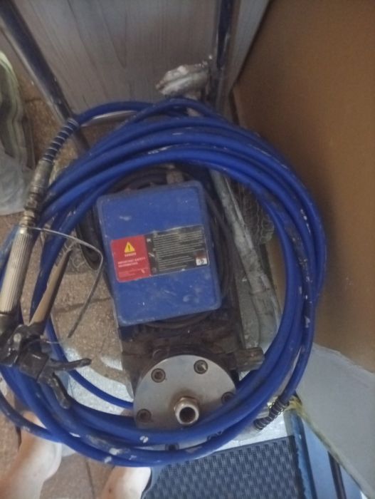 Краскопульт Umiden ST-1060