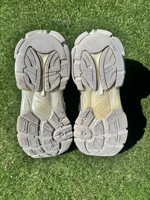 Balenciaga runner