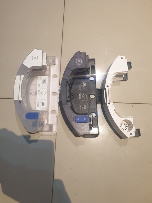 Mop oscylacyjny deebot