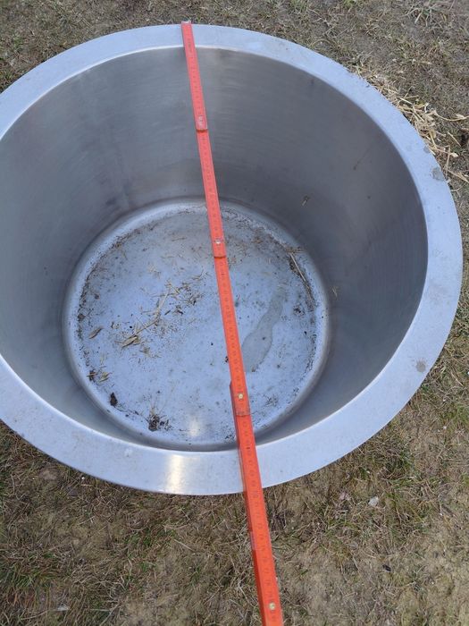 Kocioł z blachy nierdzewnej