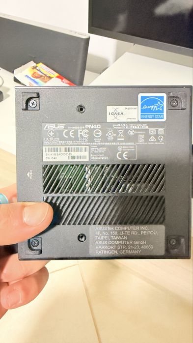 Mini PC Asus cpu Intel N4000, 8GB DDR4 SSD