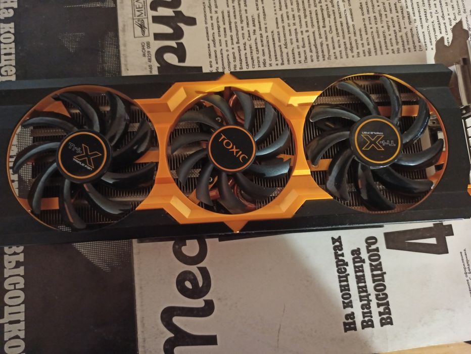 Відеокарта r9 280x