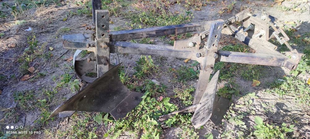 Продам трактор dw