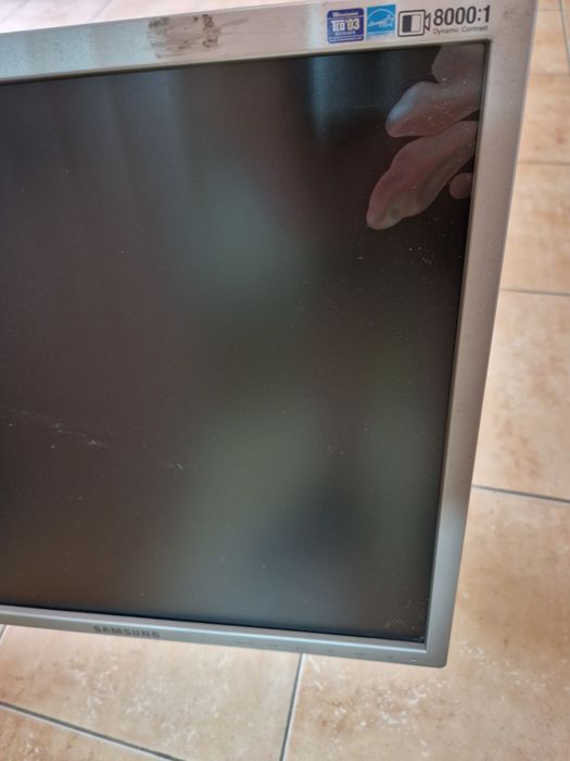 Продам монітори 17" та 19". Під відеонагляд чи для інших потреб.