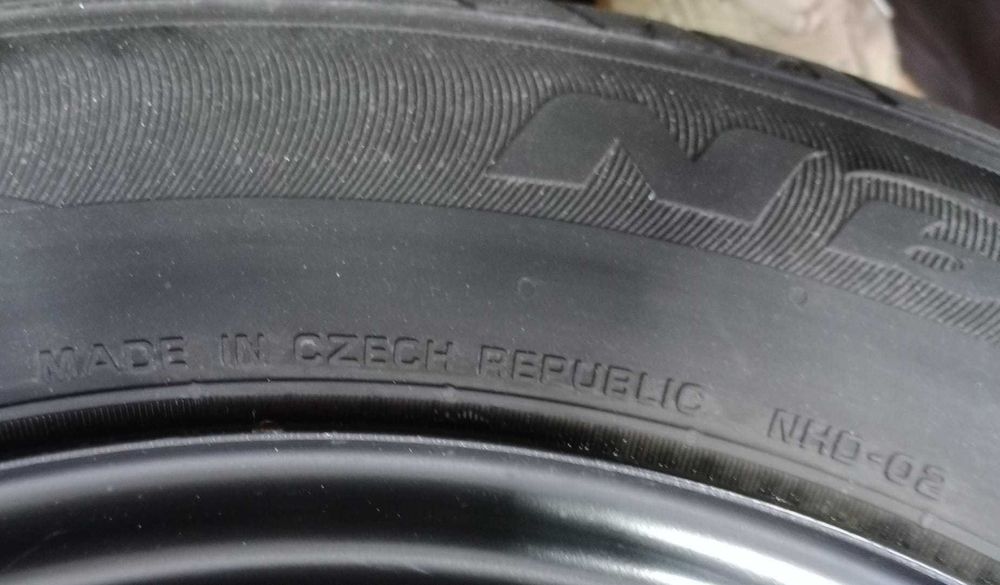Komplet kół 165/70R14 81T / 5Jx14H2 ET35 / DOT2124