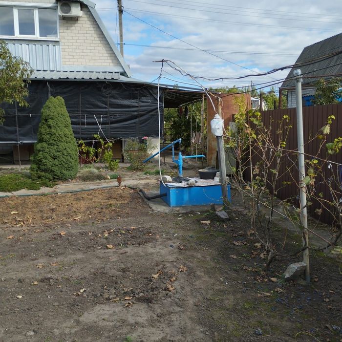 Доглянута двоповерхова дача з садом с. Щербаки, Полтавська область