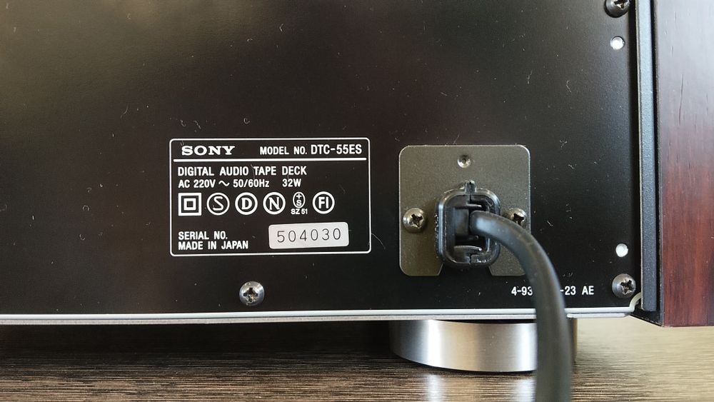 SONY DTC-55ES Digital Audio Tape Deck 1990-92