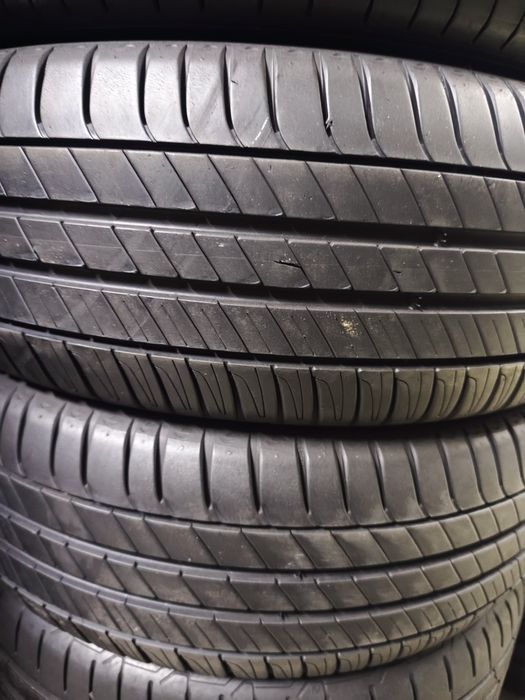 205/55/17 Michelin