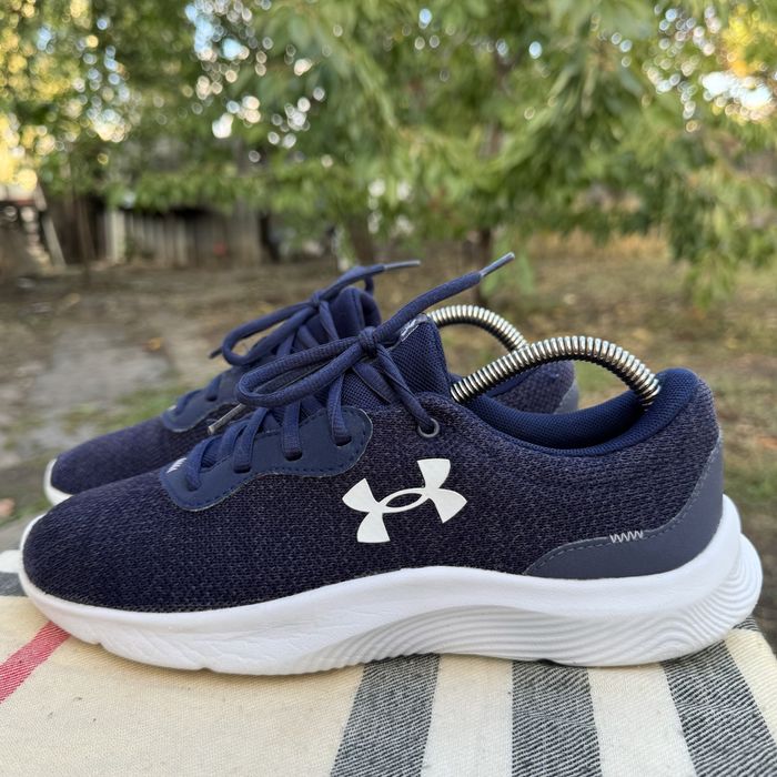 Кроссовки Under Armour UA Mojo 2, 40,5 размер, Оригинал, Кросівки