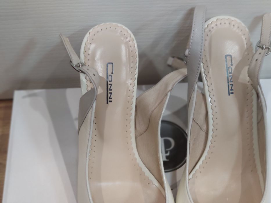 Шкіряні босоніжки кожаные босоножки