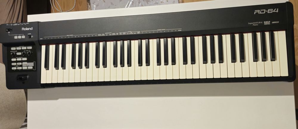 Pianino cyfrowe Roland RD-64