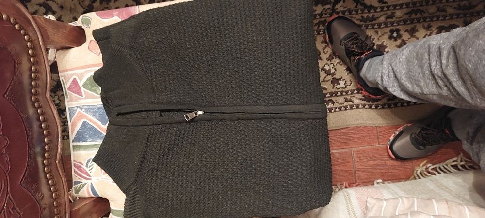 Roupa de homem NOVA, sem uso.