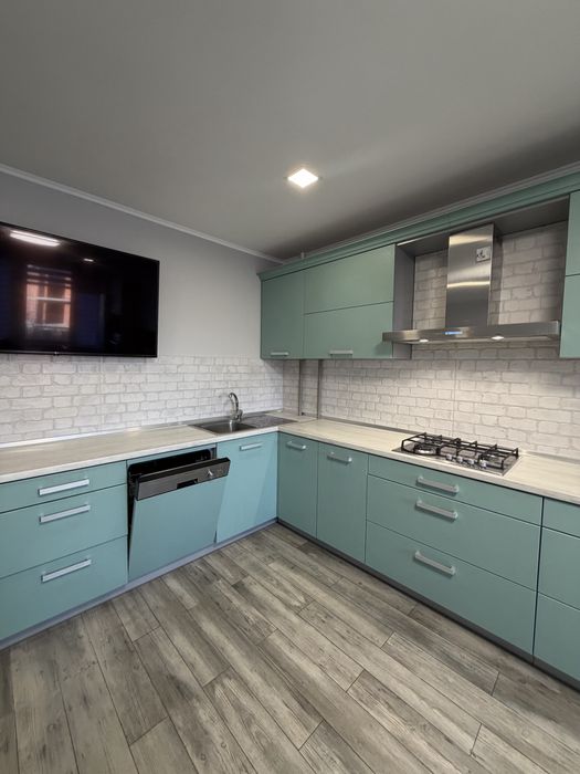 Оренда квартири 3+1. Сімейна. З тваринками можна. Центр