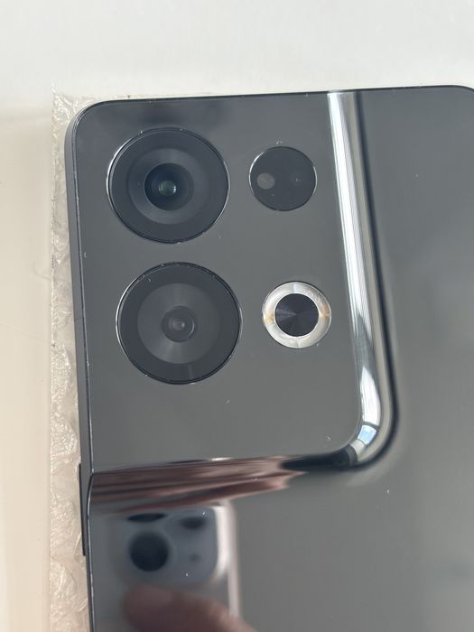 Oppo reno 8 5g не включается