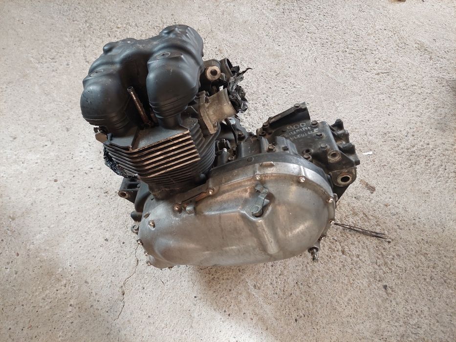 Silnik triumph bonneville 900 i silnik honda ntv 650