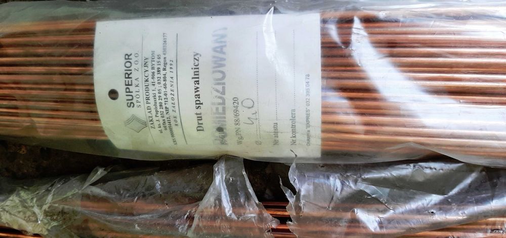 Drut spawalniczy miedziowany fi. 4.0 w prętach 1m półtora paczki 14kg