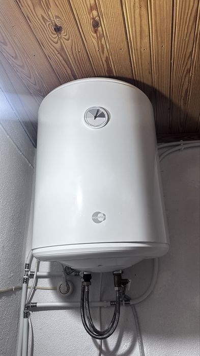 Termoacumulador EQUATION 50l - Água quente 50l - Faço Entrega