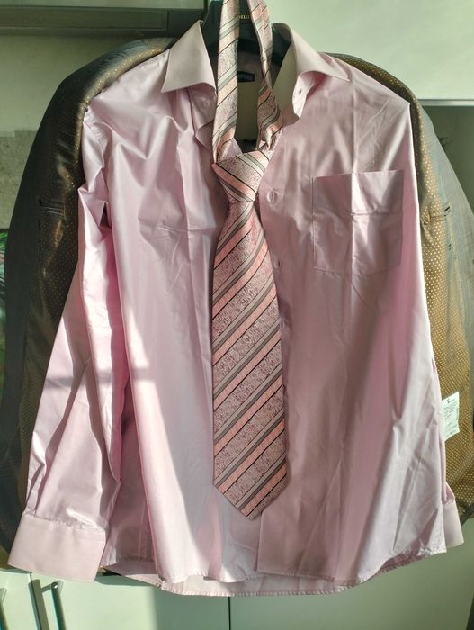 Продам мужской костюм двойка Михаил Воронин абсолютно новый комплект