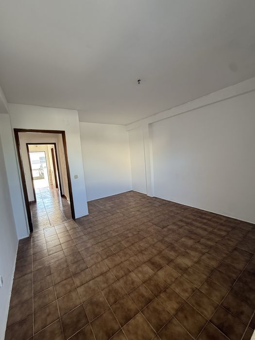 Moradia Bi-Familiar T2 Bairro de Almeirim