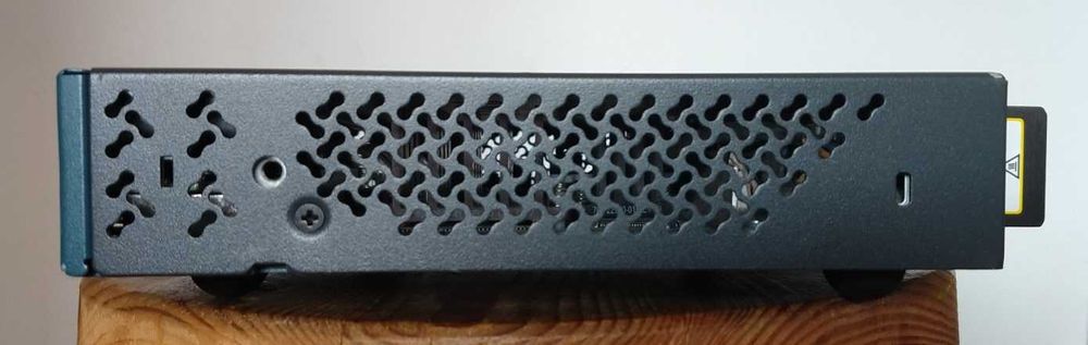 Switch Cisco Catalyst 3560 WS-C3560-8PC-S PoE-8