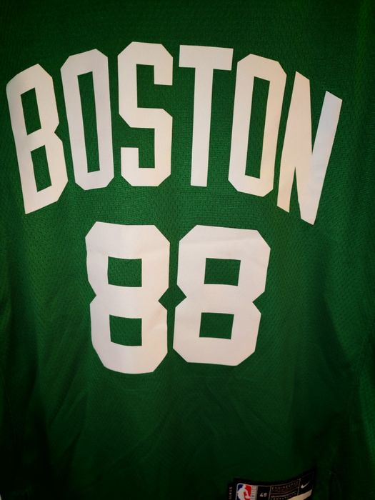 Neemias Queta jersey