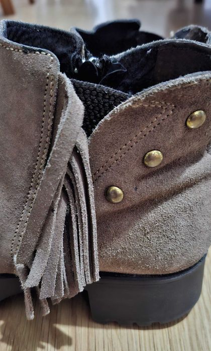 Bota pelo Tornozelo Camurça: Tam 37